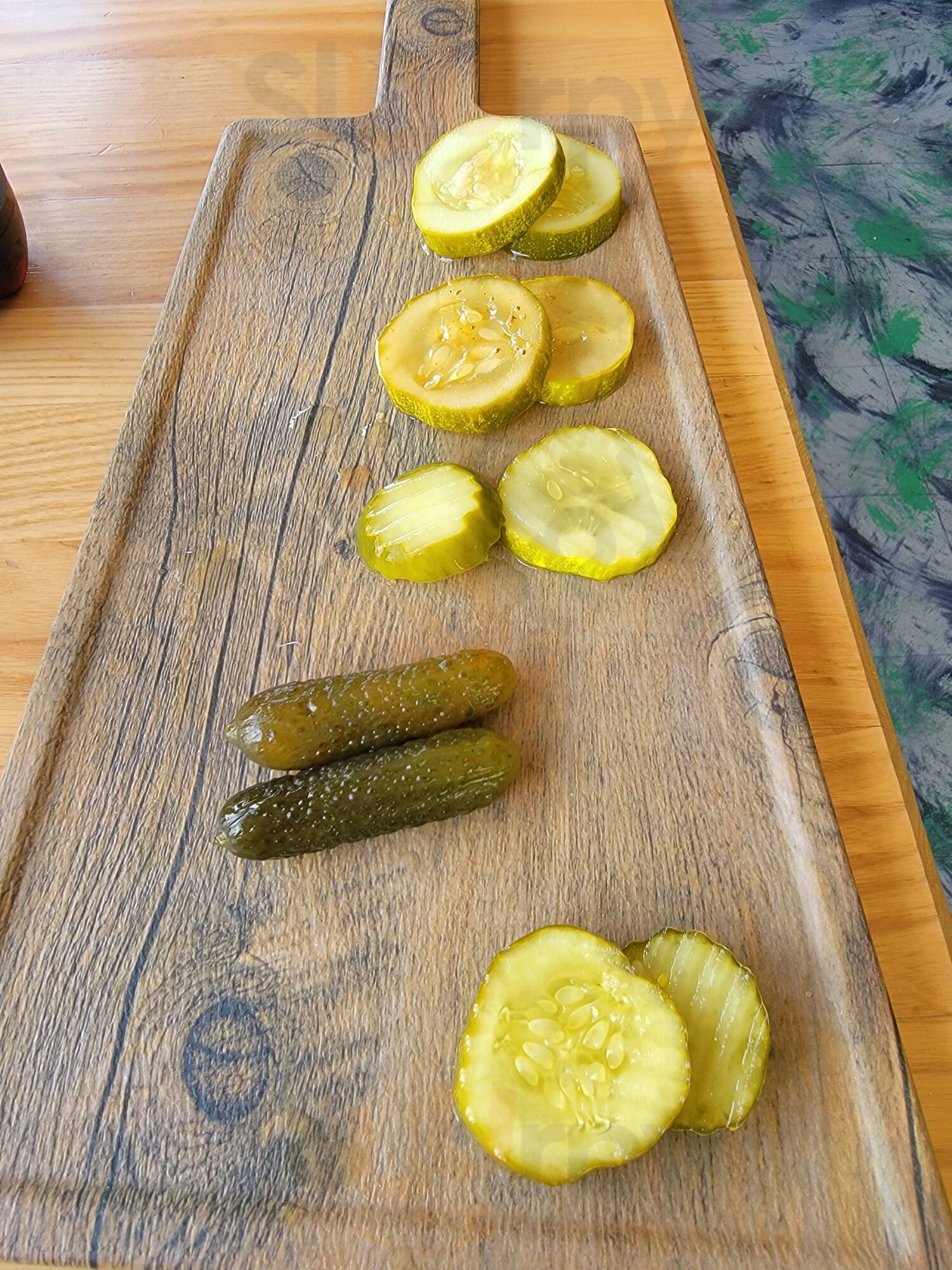 Giovanni's Dillicious Pickles