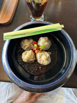 Brickmen Kitchen + Bar