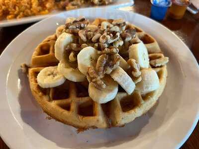 Lalos Family Restaurant