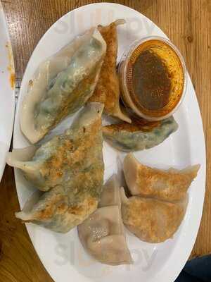 Mimi Cheng's Dumplings