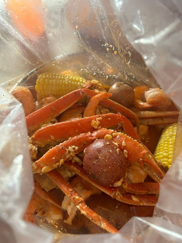 Red Crab Juicy Seafood