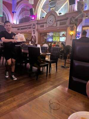 Crafty Crab Inner Harbor