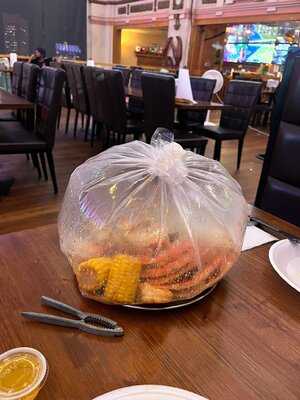 Crafty Crab Inner Harbor