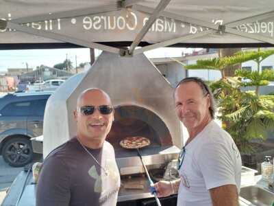 Cucina Caprese Pizzeria