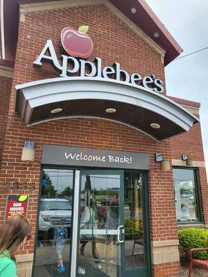 Applebee's Grill + Bar