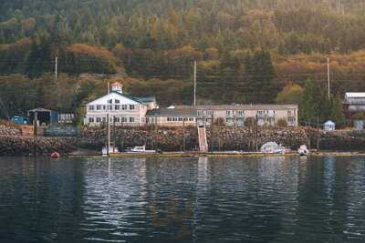 The Ketch Restaurant And Lounge