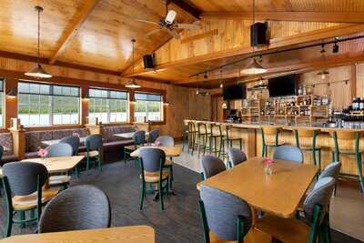 The Ketch Restaurant And Lounge