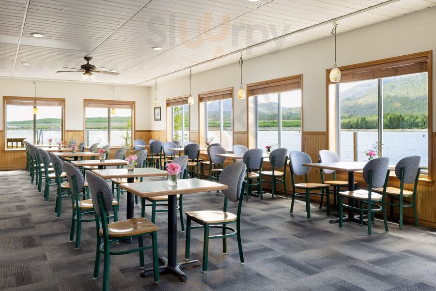 The Ketch Restaurant And Lounge