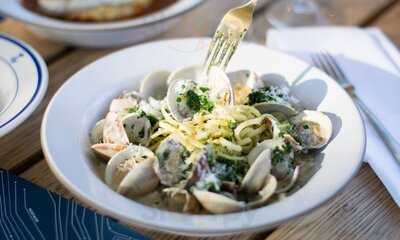 Clarks Oyster Bar–houston