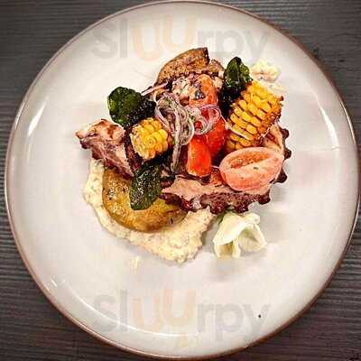 Top 17 Urban Kitchen