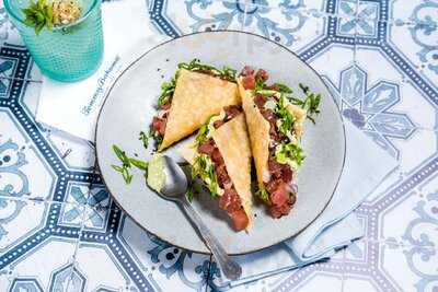 Tommy Bahama Marlin Bar & Store