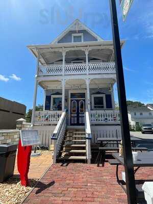 Lobstah On A Roll - Seafood Restaurant & Bar