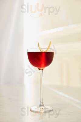 The Cigar And Whiskey Bar