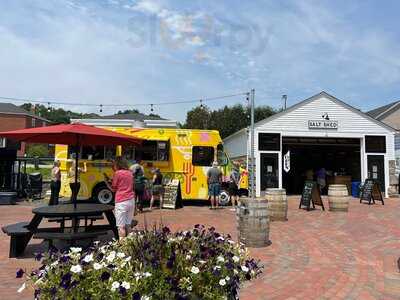 Tideline Public House