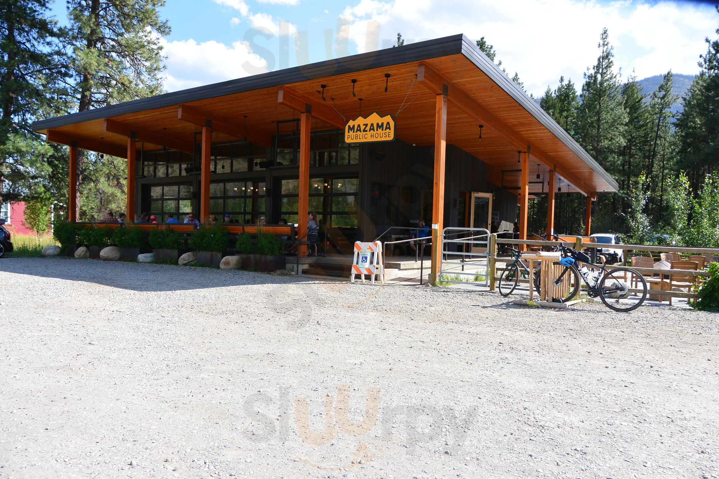 Mazama Public House