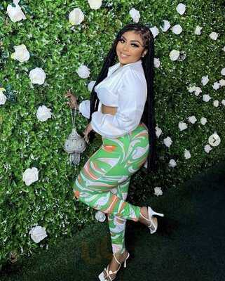 D'garden Caribbean Bar & Grill