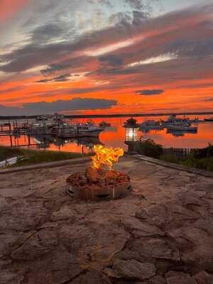 Ernie's Seaside Restaurant