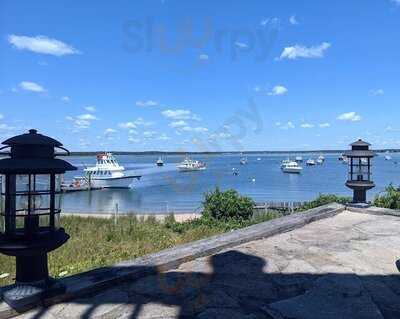 Ernie's Seaside Restaurant