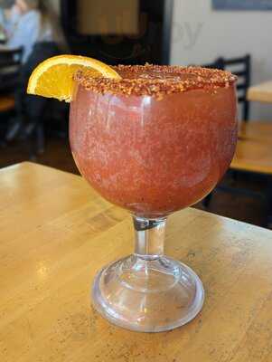 Cheff Che Cafe And Bar