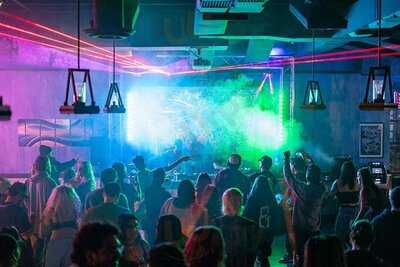 Boomerang's Down Under Bar Millcreek