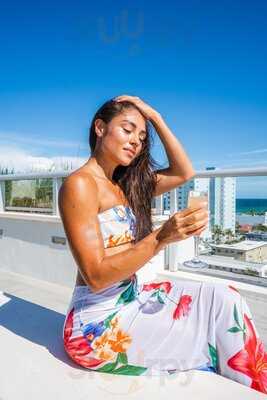 Sunset Club Rooftop Bar & Lounge