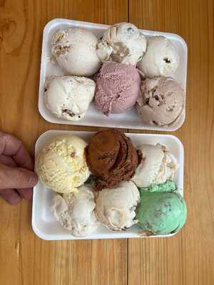 Goose Bros Gettysburg Ice Cream Parlor