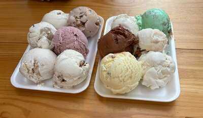 Goose Bros Gettysburg Ice Cream Parlor