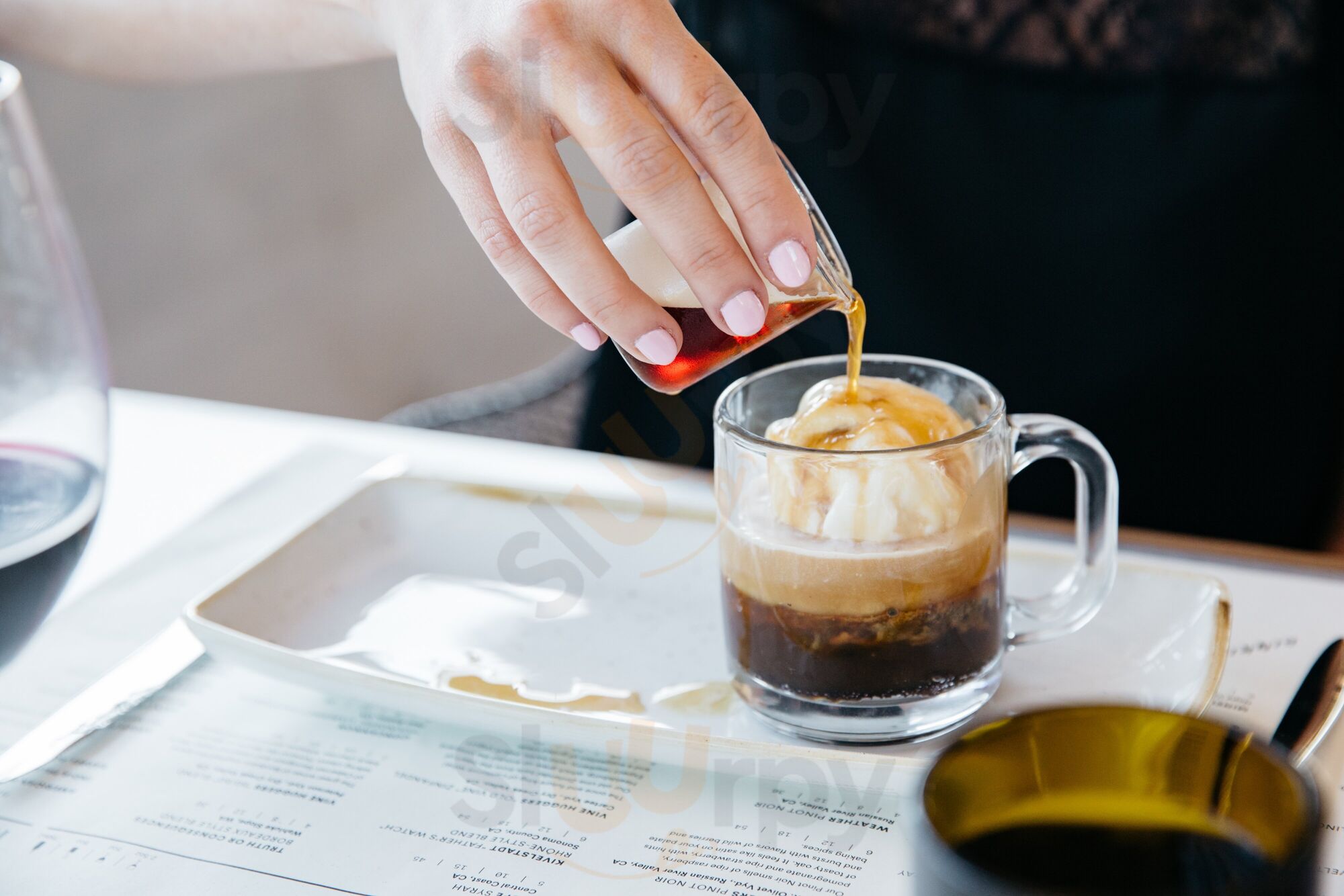 Sixty Vines - Charlotte