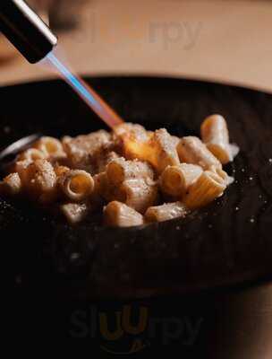 The Ruby - Bar & Lounge