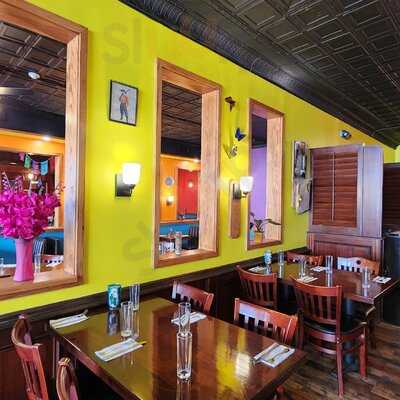 Tavo's Antojitos Y Tequila