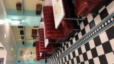 Lori's Diner