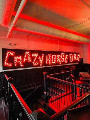 Crazy Horse Kitchen And Bar