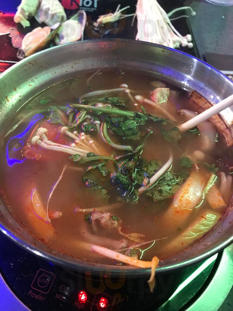 Kpot Korean Bbq & Hot Pot