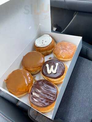 W Donuts