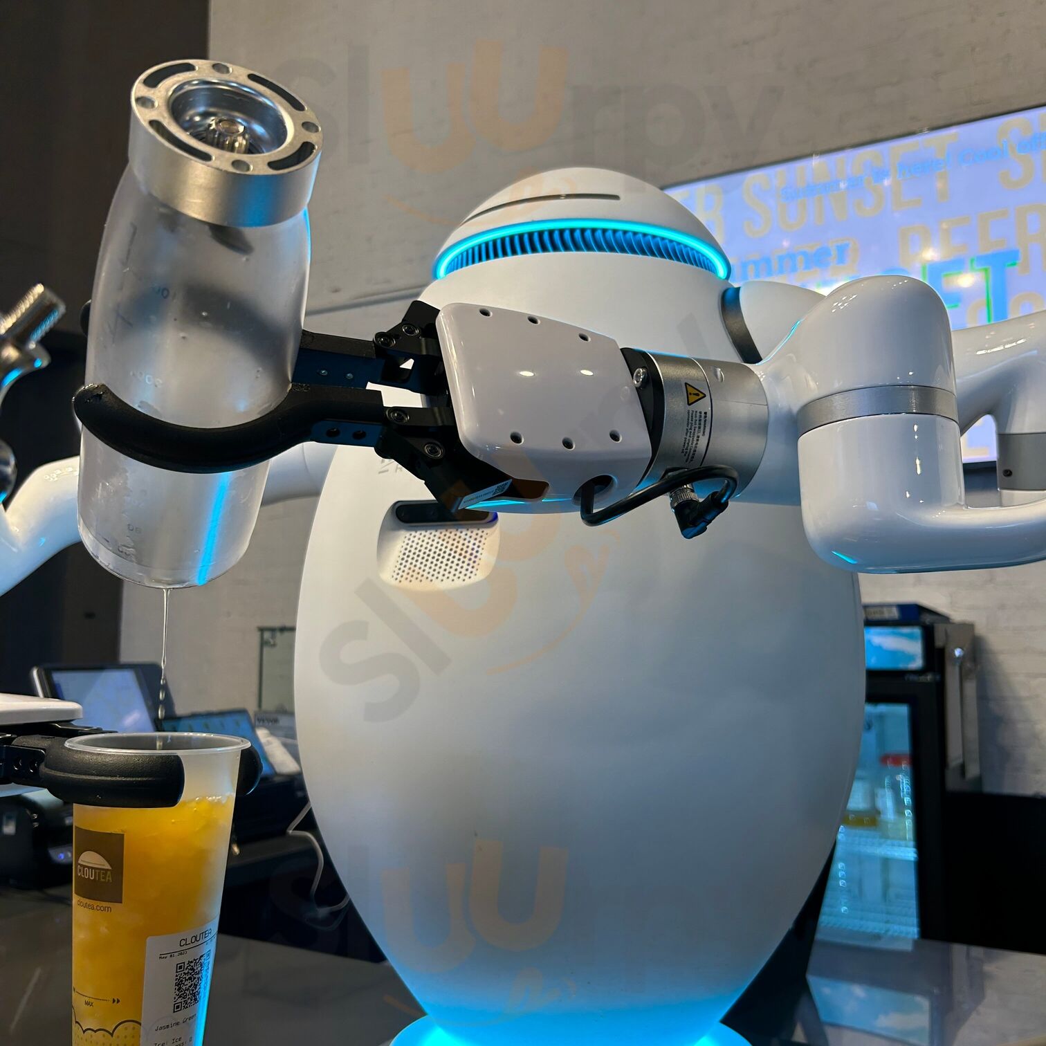 Cloutea - Boba By Robots