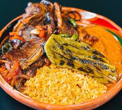 Santi's Mexican Grill And Sports Bar