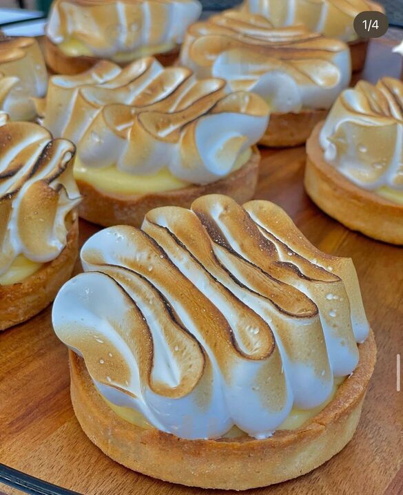 St Tropez Bistro & French Bakery