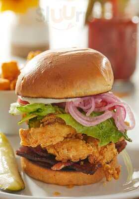 Another Broken Egg Cafe