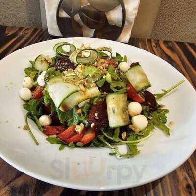 Caravan Restaurant & Coffee