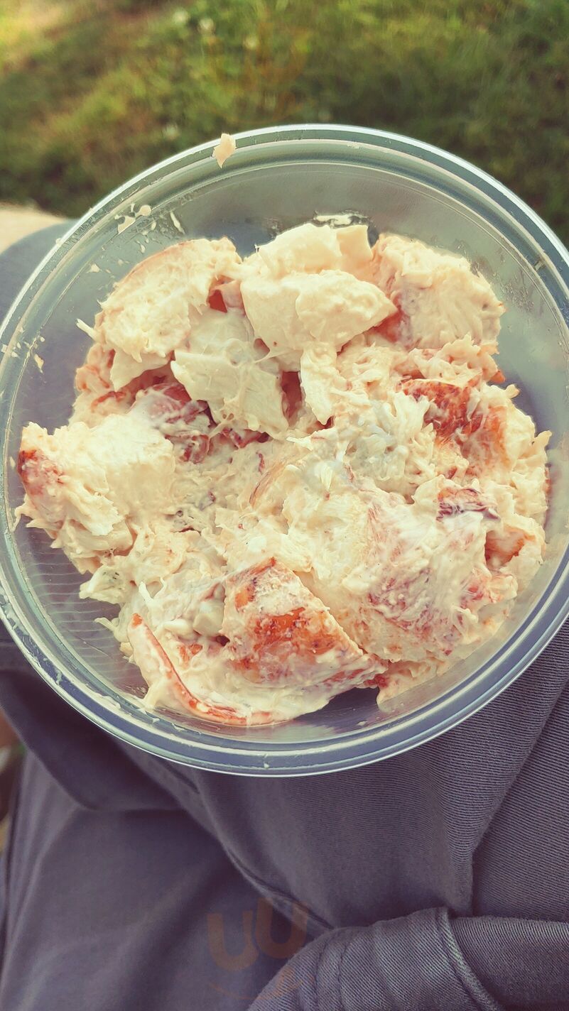 Twin Seafood Concord