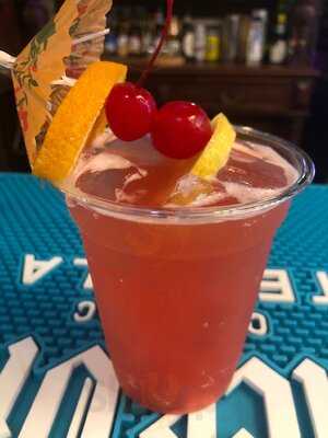 Roxanne's Pizza And Pub