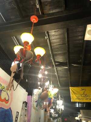 Roxanne's Pizza And Pub