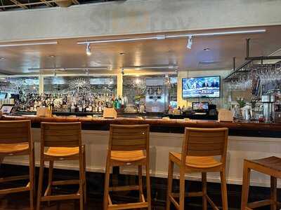 Tommy Bahama Restaurant & Bar - Sarasota