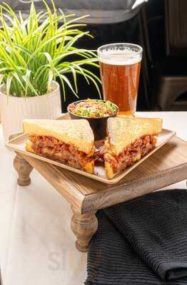 Sauced Bbq And Spirits El Segundo