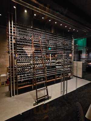 Eddie V's Prime Seafood