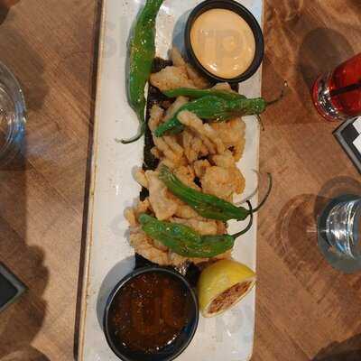 Moxies - Boston Seaport