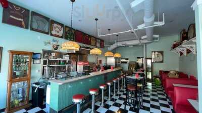 Griddles Malt Shoppe