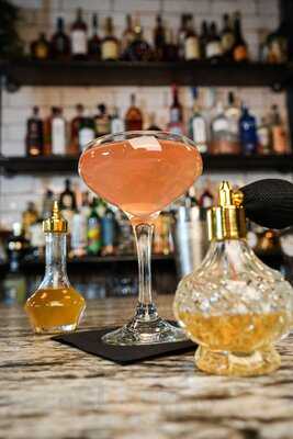 Siren Oyster Bar & Restaurant