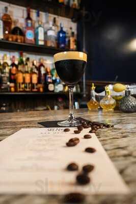 Siren Oyster Bar & Restaurant