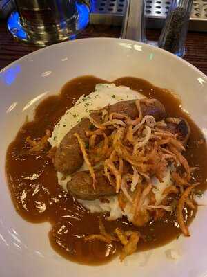 The Castle Irish Pub And Restaurant